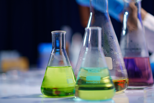 Top 10 Best Sustainable Chemicals for Modern Manufacturers